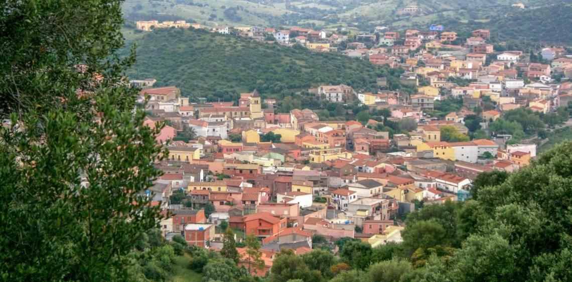 Апартаменты Prendas Antigas - Vacanze A Теулада Экстерьер фото