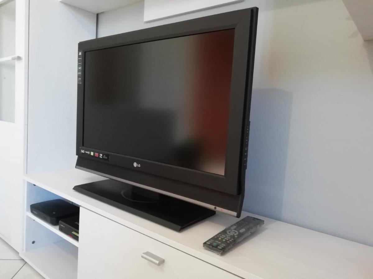 Апартаменты Prendas Antigas - Vacanze A Теулада Экстерьер фото