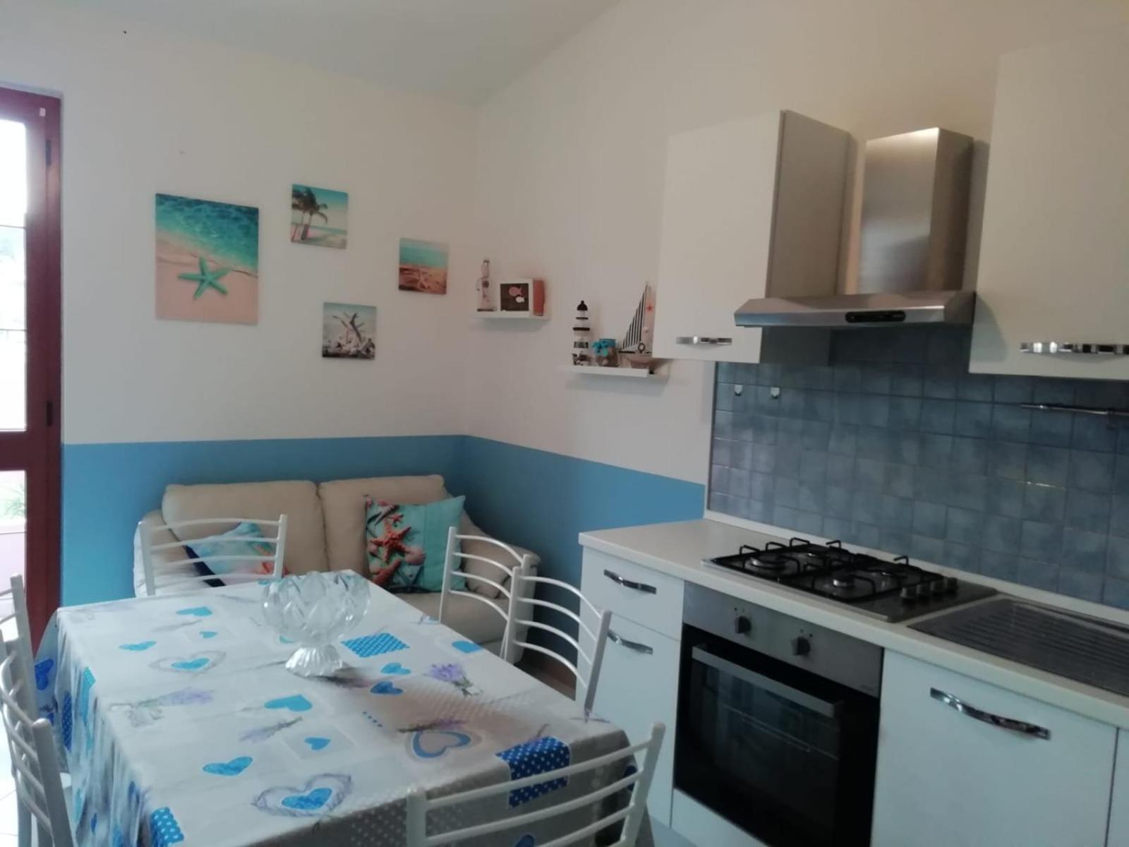 Апартаменты Prendas Antigas - Vacanze A Теулада Экстерьер фото