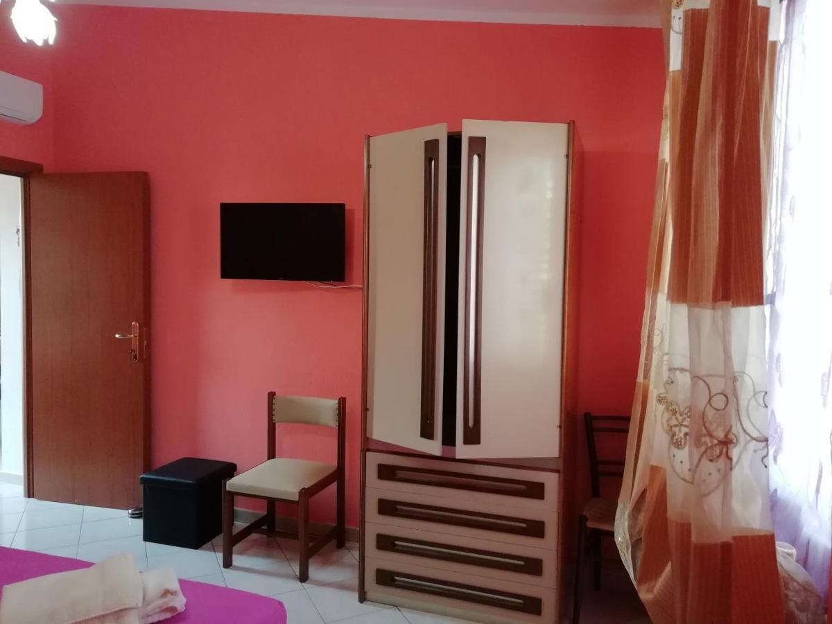 Апартаменты Prendas Antigas - Vacanze A Теулада Экстерьер фото
